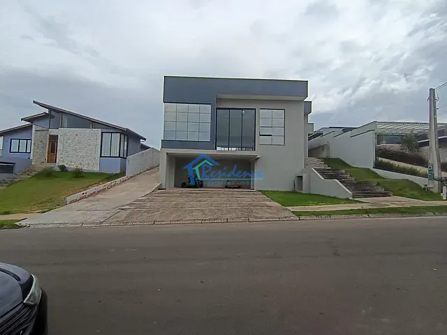 Casa com 1200m² 4 quartos e 5 banheiros, à venda, no bairro Parque Residencial Indaiá em Indaiatuba