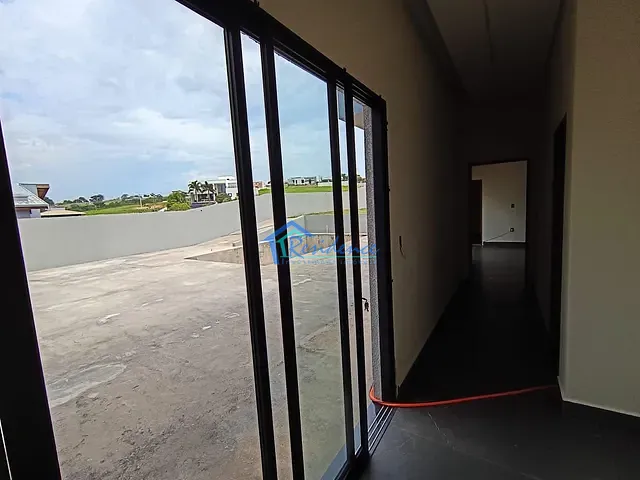 Casa com 1200m² 4 quartos e 5 banheiros, à venda, no bairro Parque Residencial Indaiá em Indaiatuba