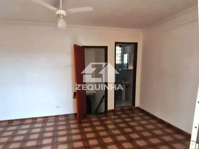 Casa com 125m² 4 quartos e 2 banheiros, à venda, no bairro Santo Antonio em Osasco