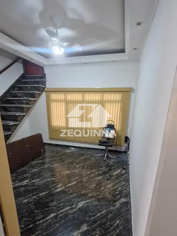 Casa, 4 quartos, 200 m² - Foto 4