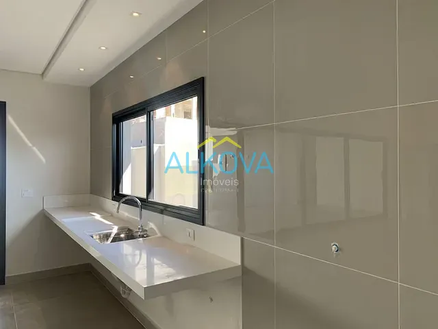 Casa com 600m² 4 quartos e 6 banheiros, à venda, no bairro Condomínio Residencial Colinas do Paratehy em São José dos Campos