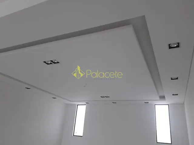 Casa com 257m² 3 quartos e 4 banheiros, à venda, no bairro Guedes em Tremembé