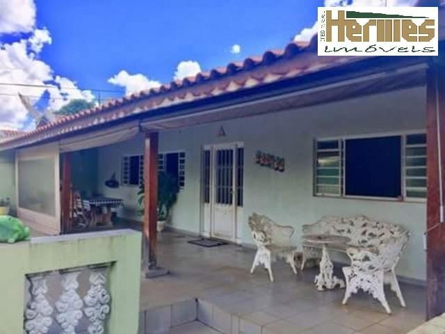 Casa, 3 quartos, 281 m² - Foto 1