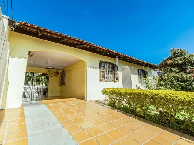 Casa com 360m² 3 quartos e 1 banheiro, à venda, no bairro São Braz em Curitiba