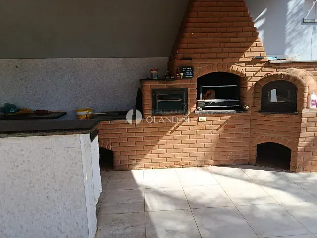 Casa 3 quartos e 1 banheiro, para alugar, no bairro Jardim Amaro em Artur Nogueira