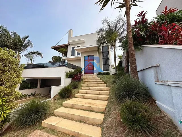 Casa com 510m² 3 quartos e 1 banheiro, à venda, no bairro Reserva Santa Rosa em Itatiba