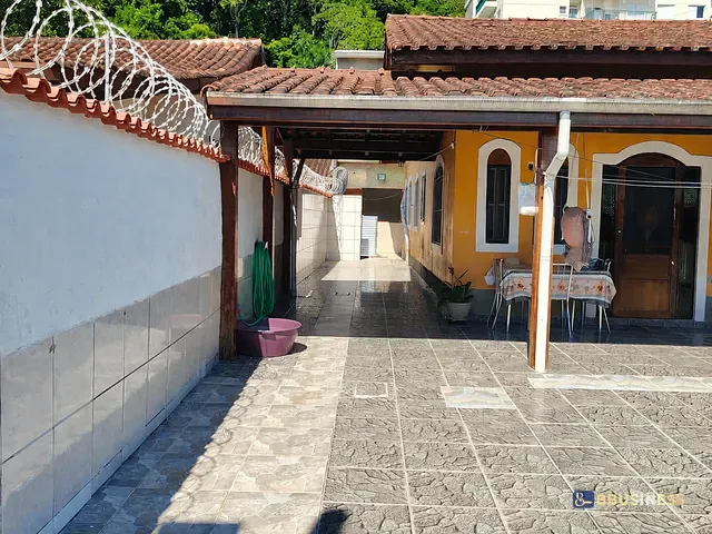 Casa 1 quarto e 1 banheiro, para alugar, no bairro Centro em Bertioga