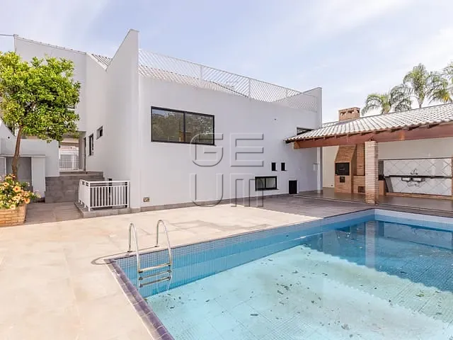 Casa com 500m² 6 quartos e 5 banheiros, à venda, no bairro Mediterrâneo em Londrina