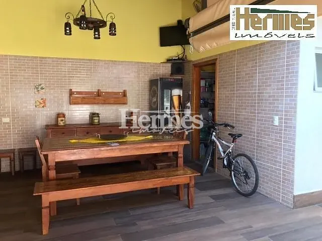 Casa com 300m² 3 quartos e 3 banheiros, à venda, no bairro João Aranha em Paulínia