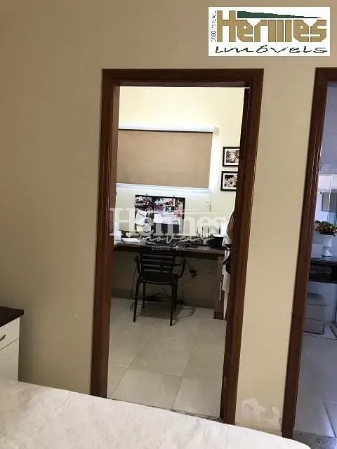 Casa, 3 quartos, 219 m² - Foto 13