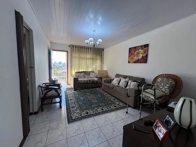 Casa com 250m² 2 quartos e 1 banheiro, à venda, no bairro Jardim Santa Lídia em Mauá