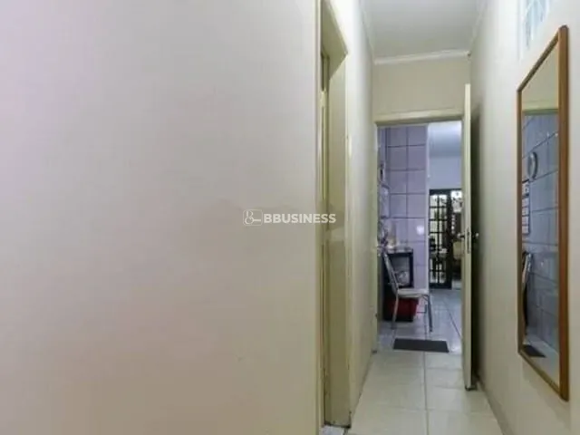 Casa 2 quartos e 1 banheiro, à venda, no bairro Cerâmica em São Caetano do Sul