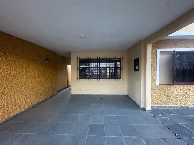 Foto do Casa - Casa com 3 dormitórios à venda, 110 m² por R$ 350.000,00 - Jardim Bela Vista - São José dos Campos/SP | INDEPENDENCE NEGOCIOS IMOBILIARIOS LTDA