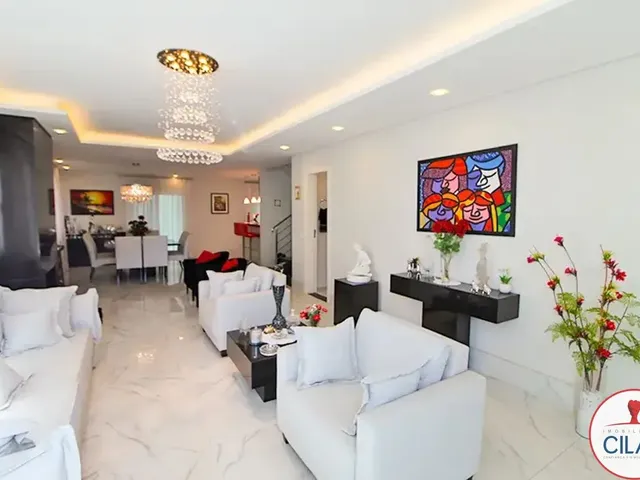Casa com 503m² 4 quartos e 5 banheiros, à venda, no bairro Santa Felicidade em Curitiba