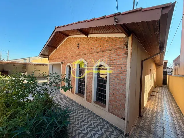 Casa 4 quartos e 3 banheiros, à venda, no bairro Jardim Morumbi em Campinas