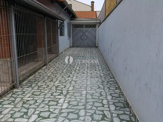 Casa 1 quarto e 1 banheiro, para alugar, no bairro Centro em Artur Nogueira