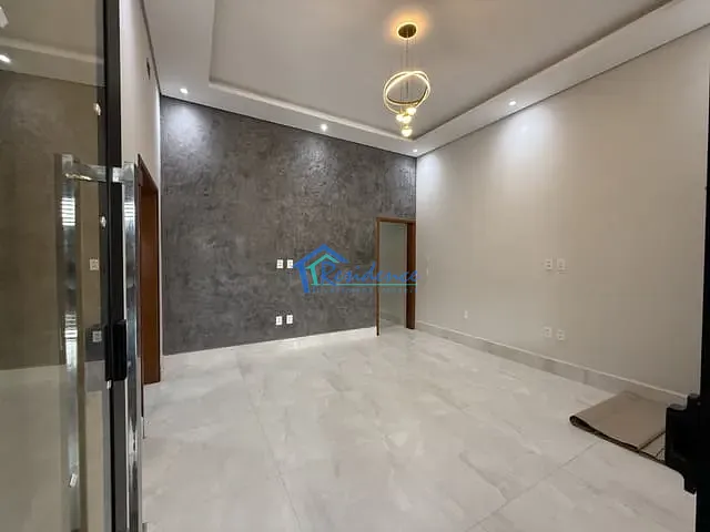 Casa com 150m² 3 quartos e 2 banheiros, à venda, no bairro Jardim Residencial Nova Veneza em Indaiatuba