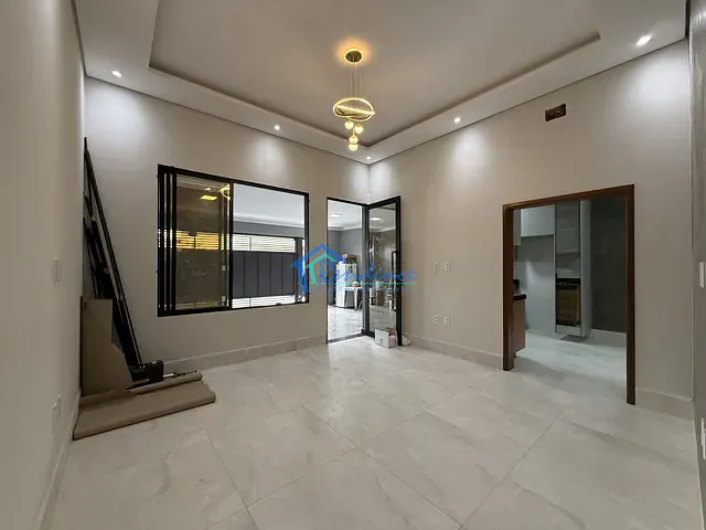 Casa com 150m² 3 quartos e 2 banheiros, à venda, no bairro Jardim Residencial Nova Veneza em Indaiatuba