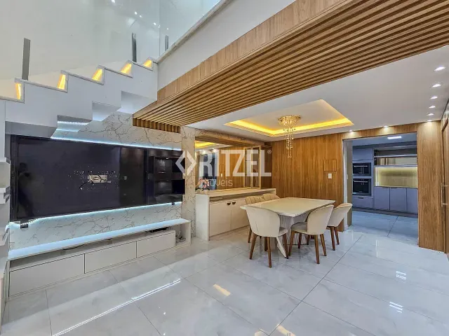 Casa com 225m² 3 quartos e 3 banheiros, para alugar, no bairro Rondônia em Novo Hamburgo