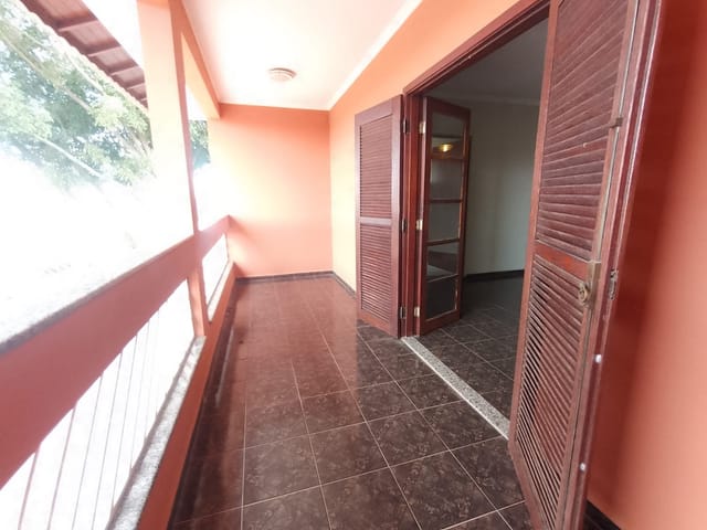 Casa 3 quartos e 2 banheiros, à venda, no bairro Parque Marabá em Taboão da Serra