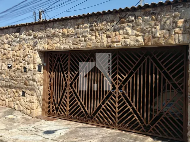 Casa 4 quartos e 2 banheiros, à venda, no bairro Vila São Paulo em Jundiaí