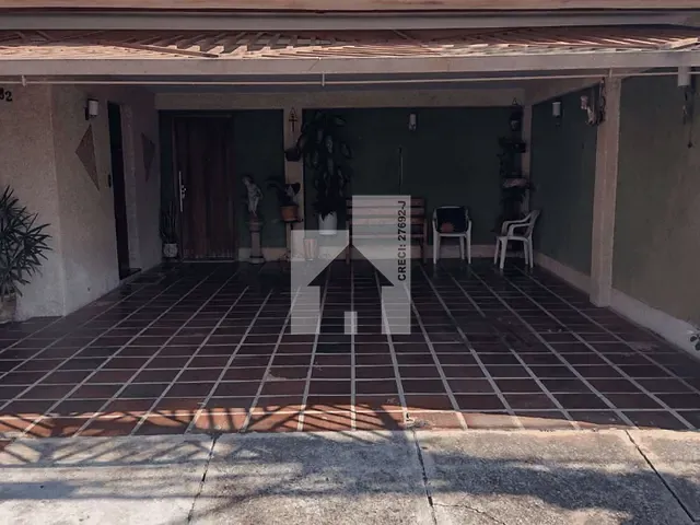 Casa 4 quartos e 2 banheiros, à venda, no bairro Vila São Paulo em Jundiaí