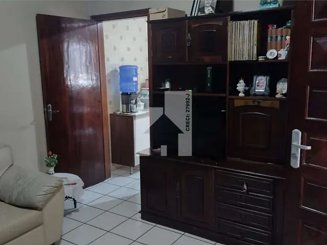 Casa 4 quartos e 2 banheiros, à venda, no bairro Vila São Paulo em Jundiaí