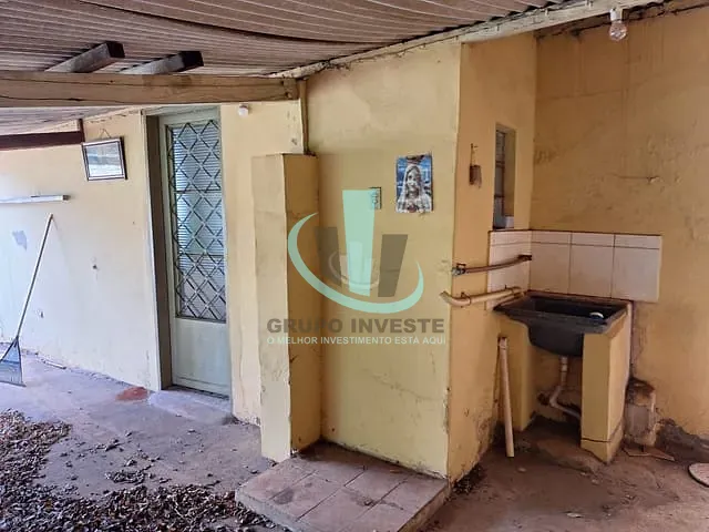 Casa com 250m² 2 quartos e 1 banheiro, à venda, no bairro CENTRO em ARARAQUARA