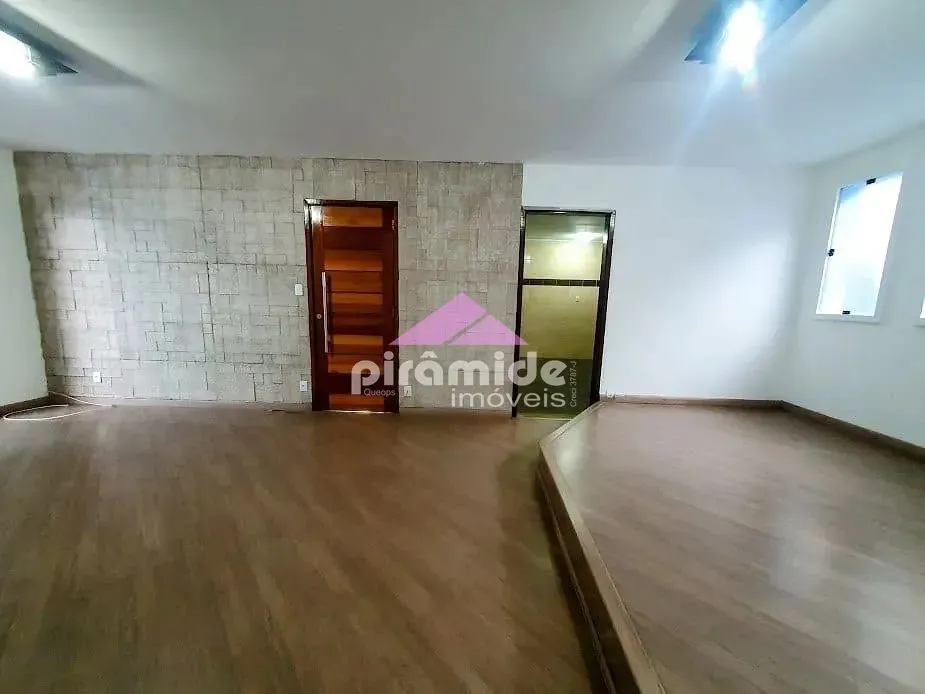 Casa, 3 quartos, 180 m² - Foto 4