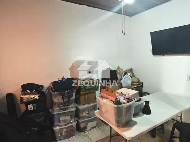 Casa com 175m² 2 quartos e 1 banheiro, à venda, no bairro Jardim das Flores em Osasco