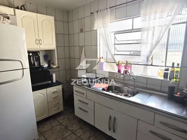 Casa com 175m² 2 quartos e 1 banheiro, à venda, no bairro Jardim das Flores em Osasco