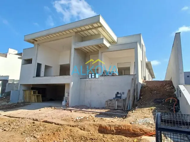 Casa com 806m² 4 quartos e 6 banheiros, à venda, no bairro Condomínio Reserva do Paratehy em São José dos Campos