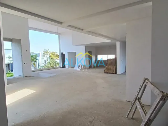 Casa com 806m² 4 quartos e 6 banheiros, à venda, no bairro Condomínio Reserva do Paratehy em São José dos Campos