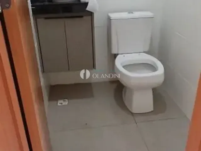 Casa 2 quartos e 1 banheiro, para alugar, no bairro Residencial dos Ipês em Artur Nogueira