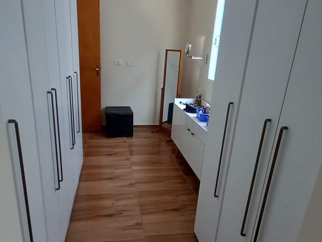 Casa 3 quartos e 2 banheiros, à venda, no bairro Piracangaguá em Taubaté