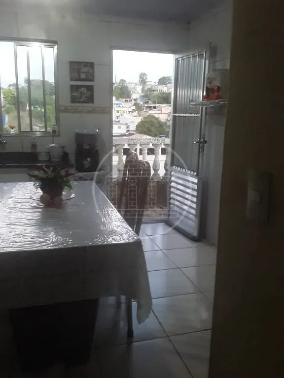 Casa, 6 quartos, 150 m² - Foto 4