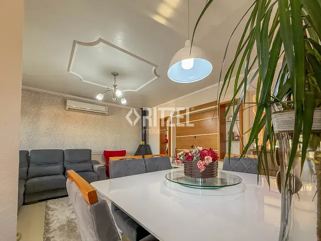 Casa 2 quartos e 3 banheiros, à venda, no bairro Petrópolis em Novo Hamburgo