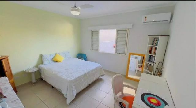 Casa 3 quartos e 2 banheiros, à venda ou para alugar, no bairro São Lourenço em Bertioga