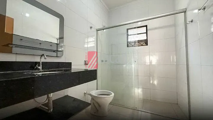 Casa com 3 quartos para aluguel, 90m² — foto 9 de 10