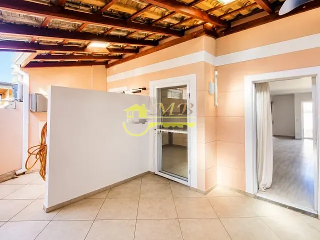 Casa com 151m² 3 quartos e 3 banheiros, à venda, no bairro Parque Imperador em Campinas