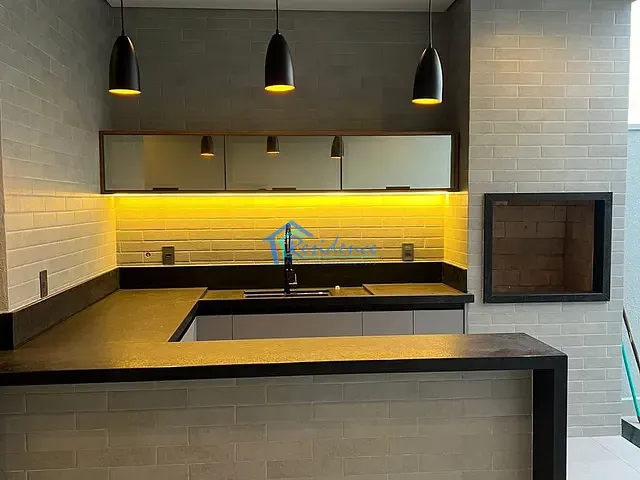 Casa com 360m² 3 quartos e 5 banheiros, à venda, no bairro Jardim Residencial Sapezal em Indaiatuba