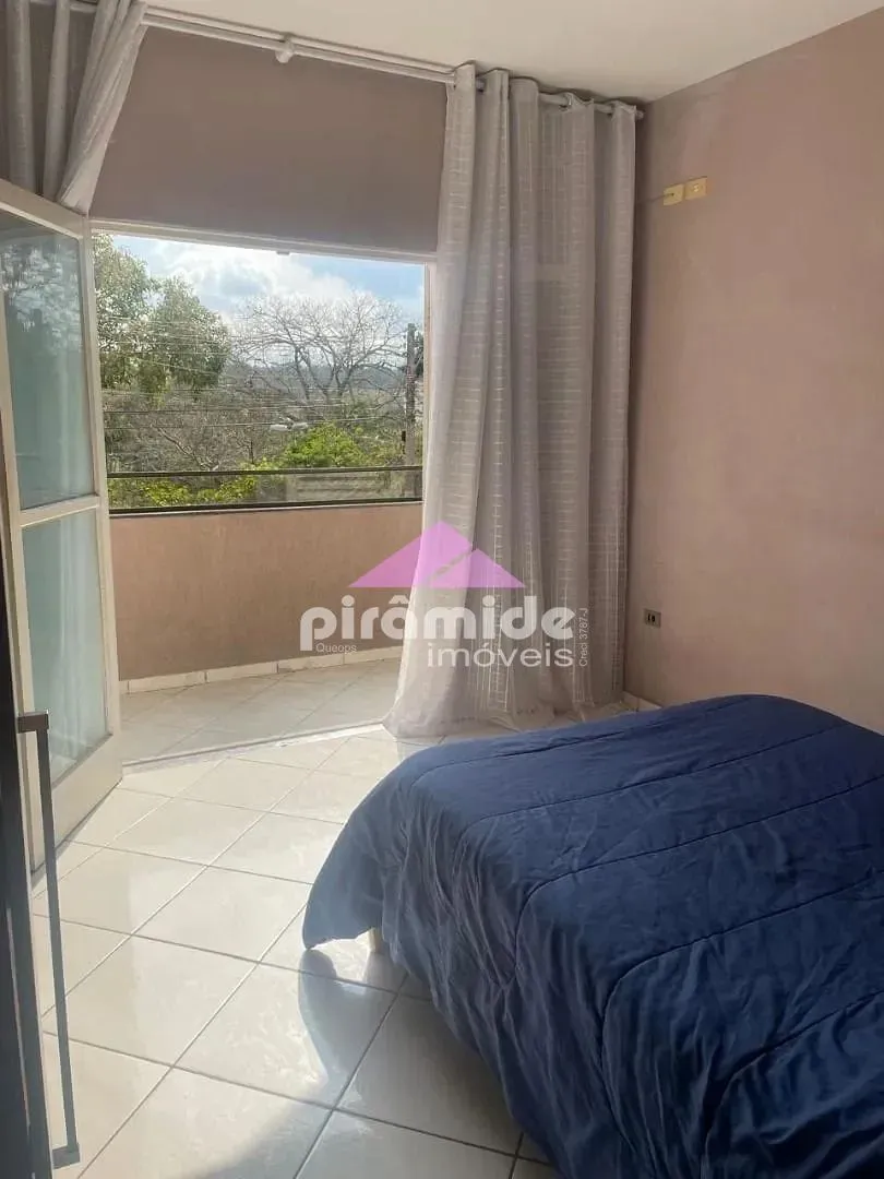 Casa, 3 quartos, 166 m² - Foto 4