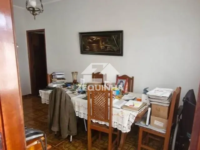 Casa com 170m² 5 quartos e 3 banheiros, à venda, no bairro Vila Yolanda em Osasco