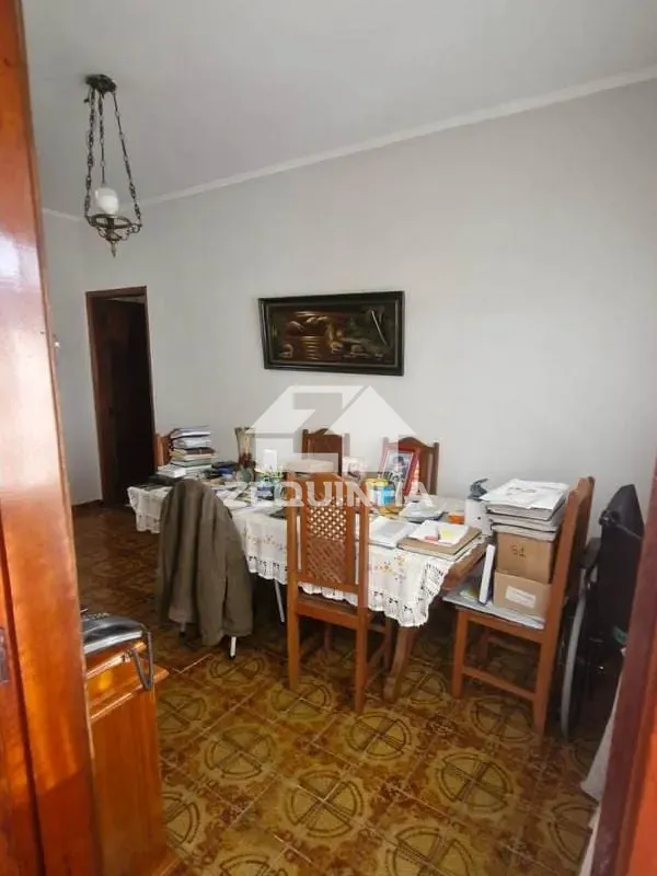 Casa, 5 quartos, 236 m² - Foto 2