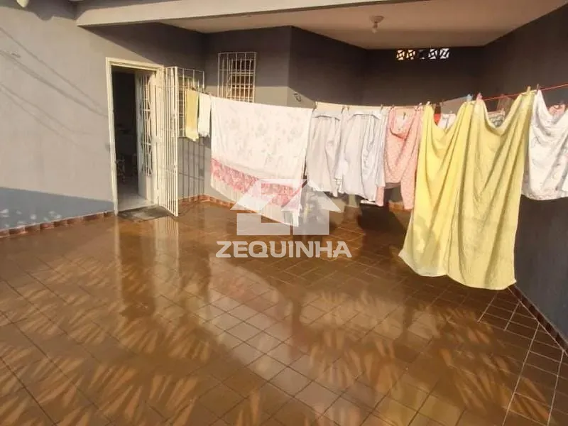 Casa, 5 quartos, 236 m² - Foto 12