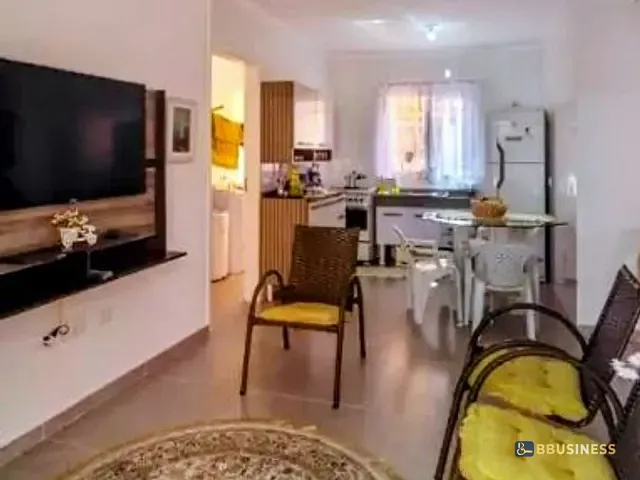 Casa 2 quartos e 2 banheiros, à venda, no bairro Maitinga em Rua Milton Pinto de Oliveira