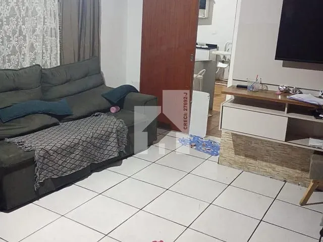 Casa com 340m² 3 quartos e 1 banheiro, à venda, no bairro Vila Santa Rosa em Jundiaí