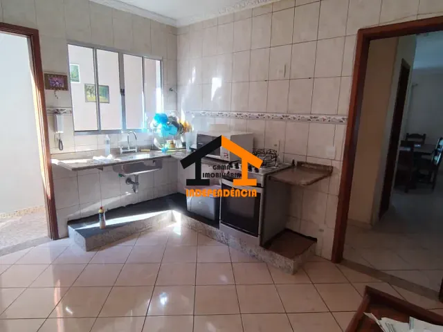 Casa com 125m² 3 quartos e 3 banheiros, para alugar, no bairro Jardim Santa Filomena em Itatiba