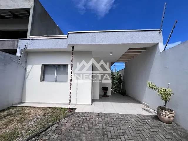 Casa com 130m² 2 quartos e 2 banheiros, à venda, no bairro Jardim das Palmeiras em Caraguatatuba