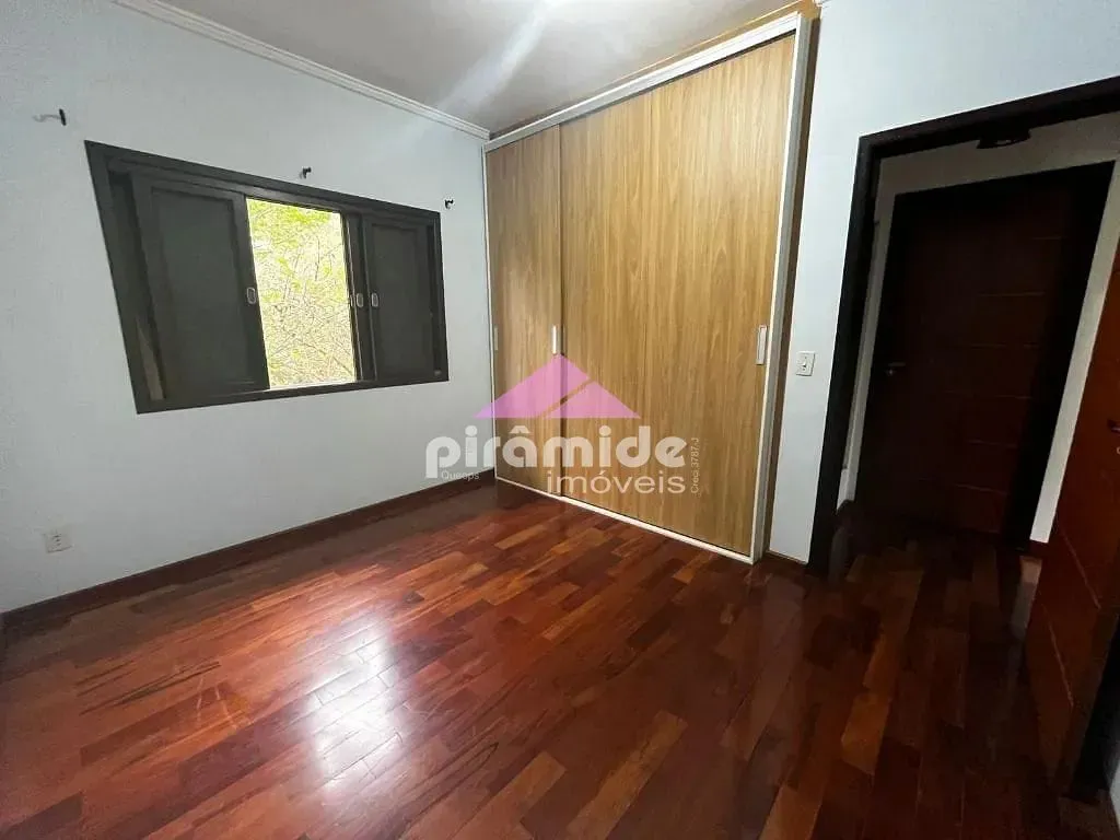 Casa, 4 quartos, 237 m² - Foto 24